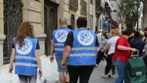 Sánchez intenta esconder las «colas del hambre»