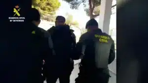Desarticulada una trama que se lucraba con la repatriación de cadáveres de inmigrantes