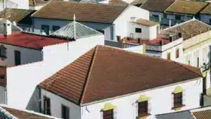 Los marroquíes ya son los extranjeros que más vivienda compran en Andalucía
