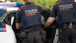 Un herido por arma blanca en el metro de Barcelona