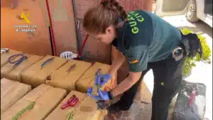 Incautados 4.000 kilos de hachís camuflados en chocolatinas en Sevilla