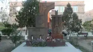 Martin1