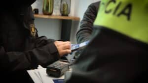 Los Mossos desarticulan una red de pederastas