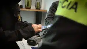 Los Mossos desarticulan una red de pederastas