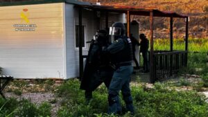Detenidos el líder y los colaboradores de una «secta destructiva» en Zaragoza