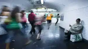 Los Juegos Olímpicos expulsan a las personas sin hogar de París