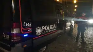 Detenido por agredir a un agente durante una discusión familiar en Arona