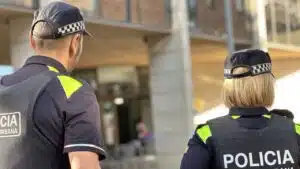 Un magrebí agrede sexualmente a dos chicas en unas piscinas de Lleida