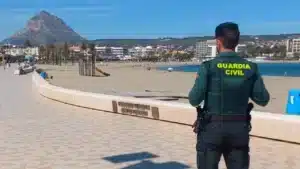 Detenidos un argelino y una marroquí por robar en viviendas de Jávea
