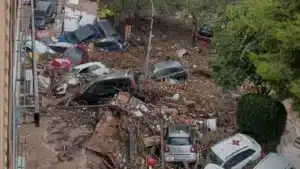 Ascienden a 62 los fallecidos por la DANA en Valencia