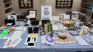 Desmantelada una de las mayores redes de venta de billetes falsos