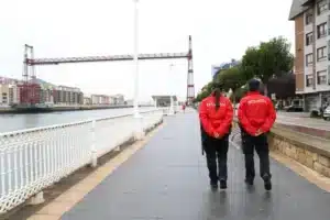El Gobierno de Vizcaya sospecha de mafias detrás de la llegada masiva de «menas»