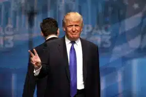 Donald_Trump_(8566730507)_(2)