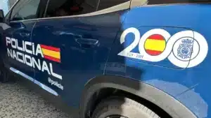 Violenta pelea en Las Palmas: una mujer apuñala a su vecina en un bar