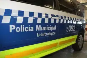 Marroquí detenido tras destrozar la puerta del albergue municipal de Pamplona