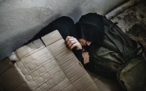 El problema de las personas sin hogar y su especial impacto entre extranjeros