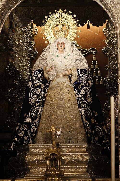 500px-Esperanza_Macarena_-_Basílica_de_La_Macarena_-_Seville_(7)