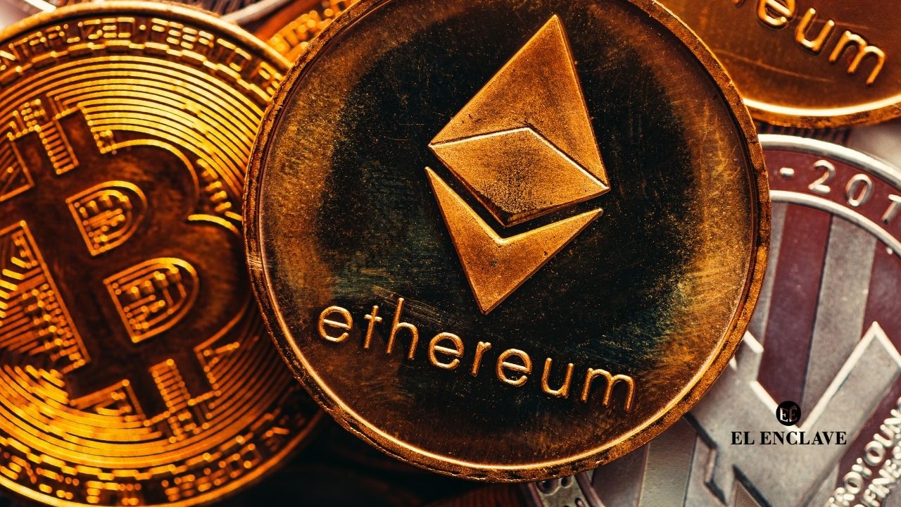 Los bancos españoles se lanzan al cripto Openbank y Cecabank obtienen la licencia europea MiCA