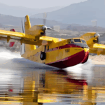 El Gobierno destina más de 300 millones al cine mientras sigue sin invertir en hidroaviones contra incendios