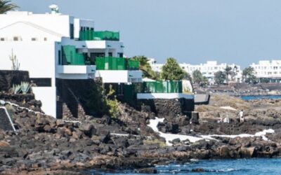 La Guardia Civil moviliza 40 agentes para proteger a Sánchez y Zapatero en Lanzarote ¿Es este el uso adecuado de los recursos públicos