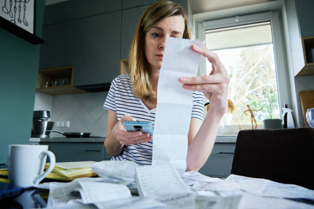 El índice de confianza del consumidor medido por el CIS se desploma en Junio