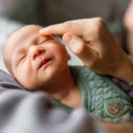 El nuevo permiso paternal, llega tarde escaso y por presión de la UE