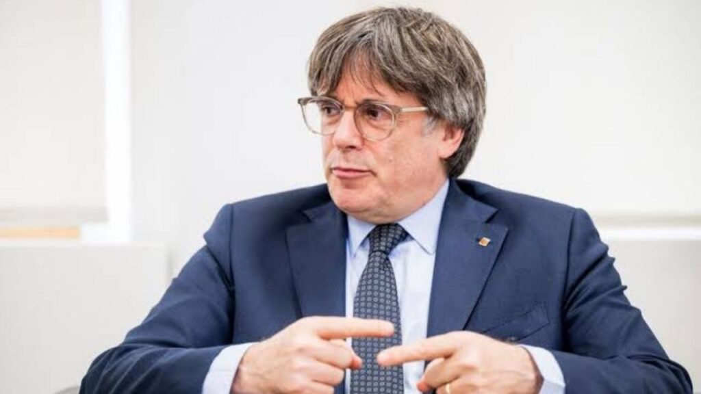 Junts dinamita la legislatura el socio que nunca quiso gobernar