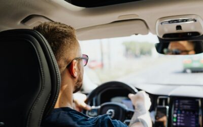 Los autónomos pueden deducir hasta el 50% del IVA por la compra de un coche, según la Agencia Tributaria.