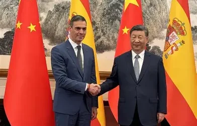 ¿Qué le debe el Gobierno Español a China?