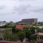Vue_panoramique_du_quartier_à_Cadjéhoun_à_Cotonou_au_Bénin_02