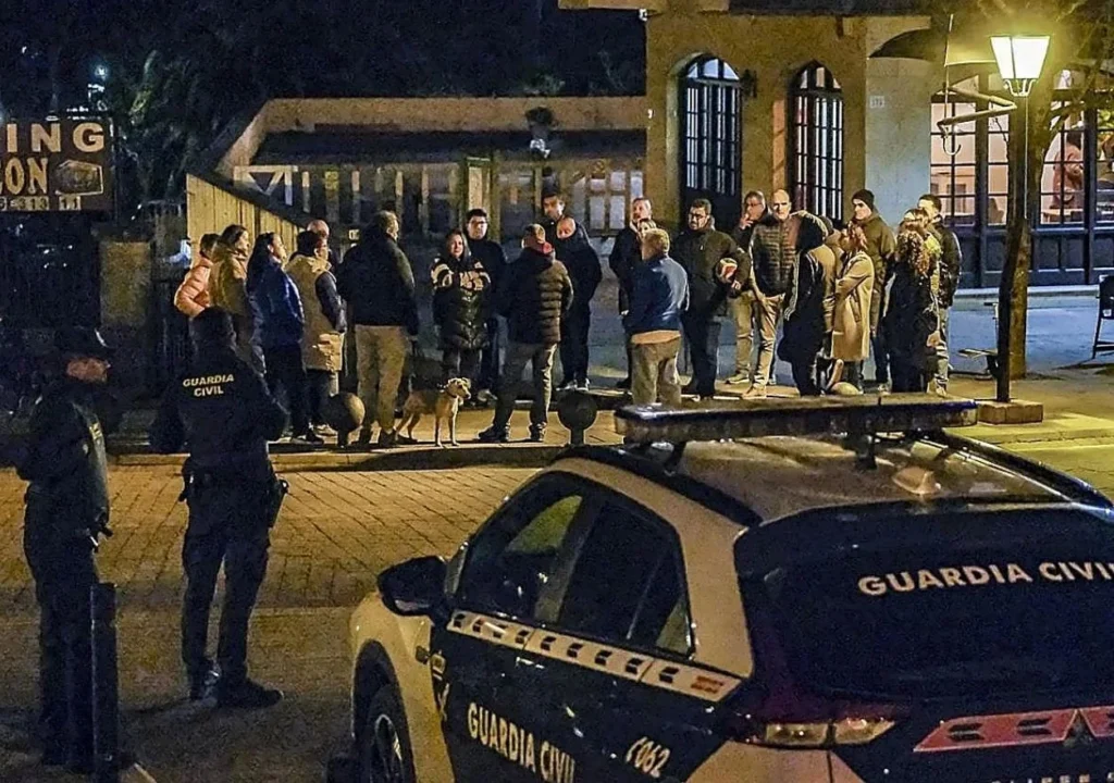 Familias de Castro Urdiales denuncian amenazas a menores locales por parte de varios menas