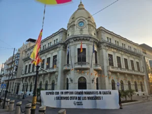 El Frente Obrero responde ante el expansionismo marroquí.