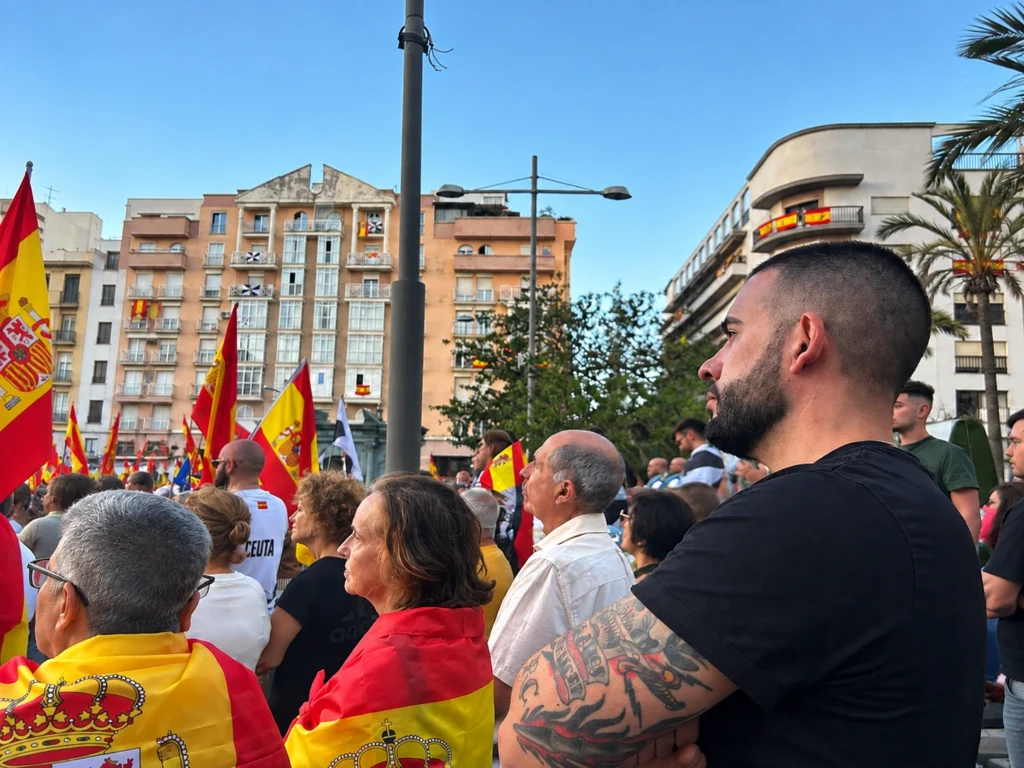 Roberto Vaquero pide desplegar al Ejército en Ceuta